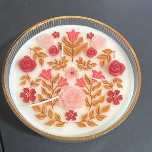 Floral golden hour scented glass candle with dish
